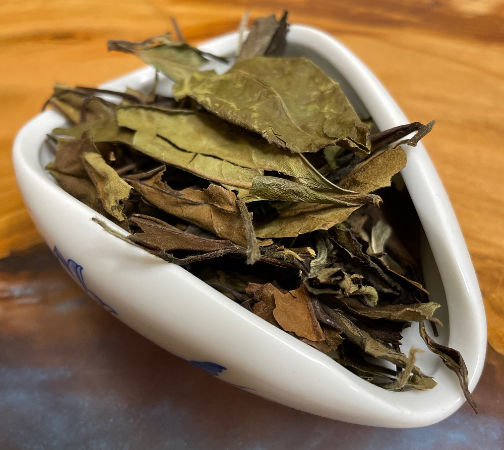 Белый чай Лао Шоу Мэй (выдержанный с 2013г)