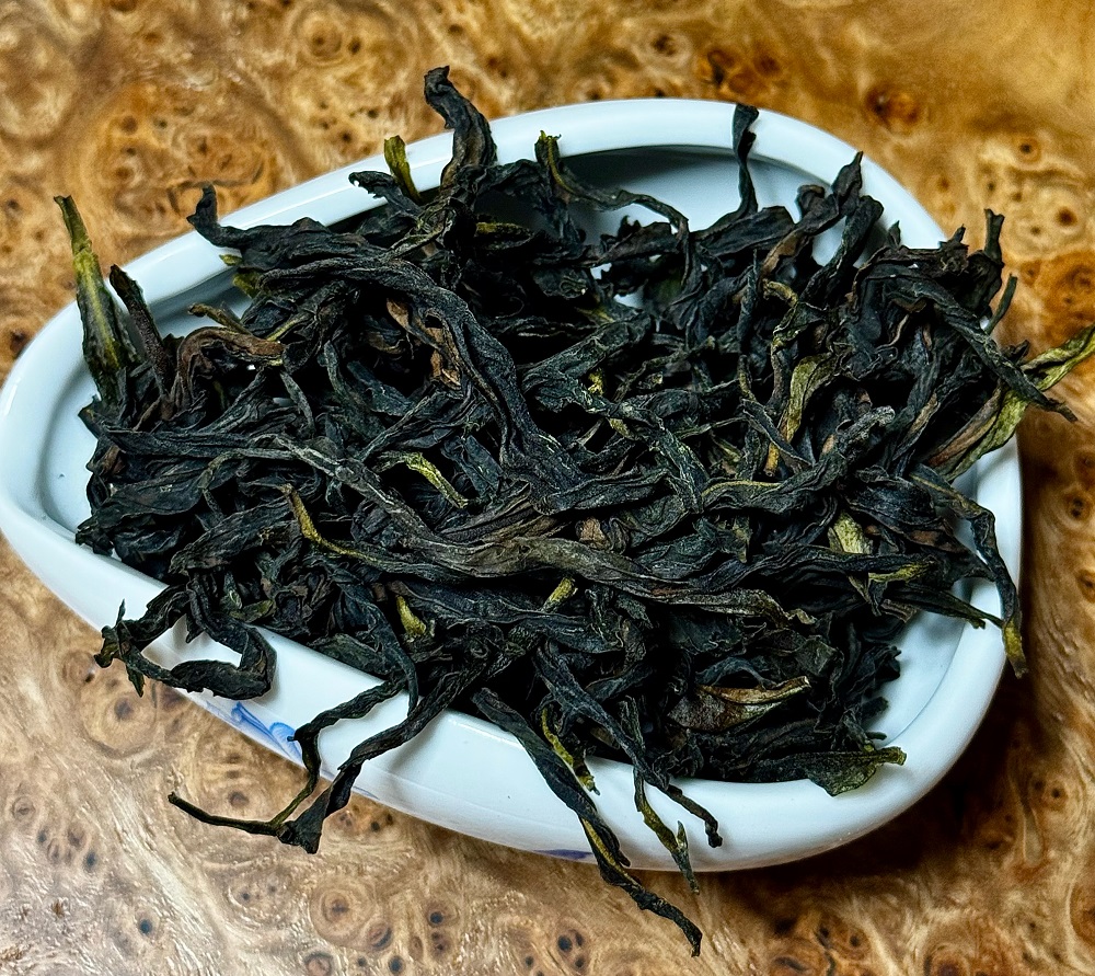 Я Ши Сян Дань Цун "D"